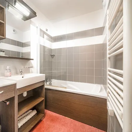 Apartment With Heated Pool Allos